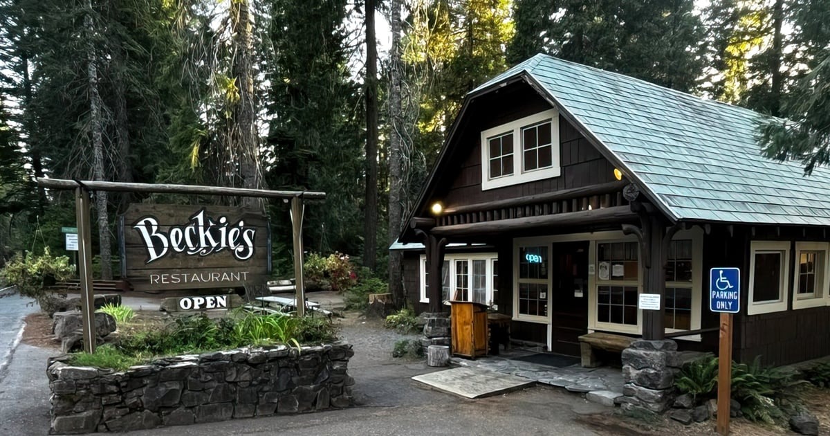 oregon-spring-homey-pies-FTR Beckies Cafe Prospect, Oregon