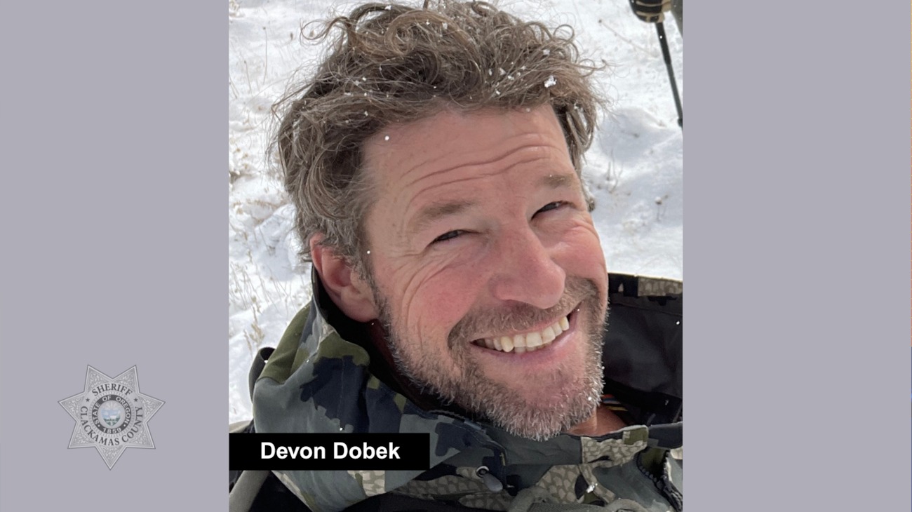 COKAPDT4NBFAJGIS65VX5ZHEFU Devon Dobek