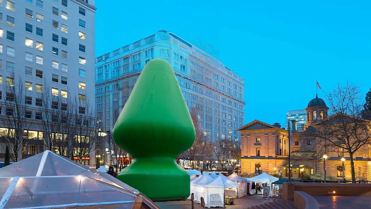 new_pdx_xmas_tree new christmas tree portland