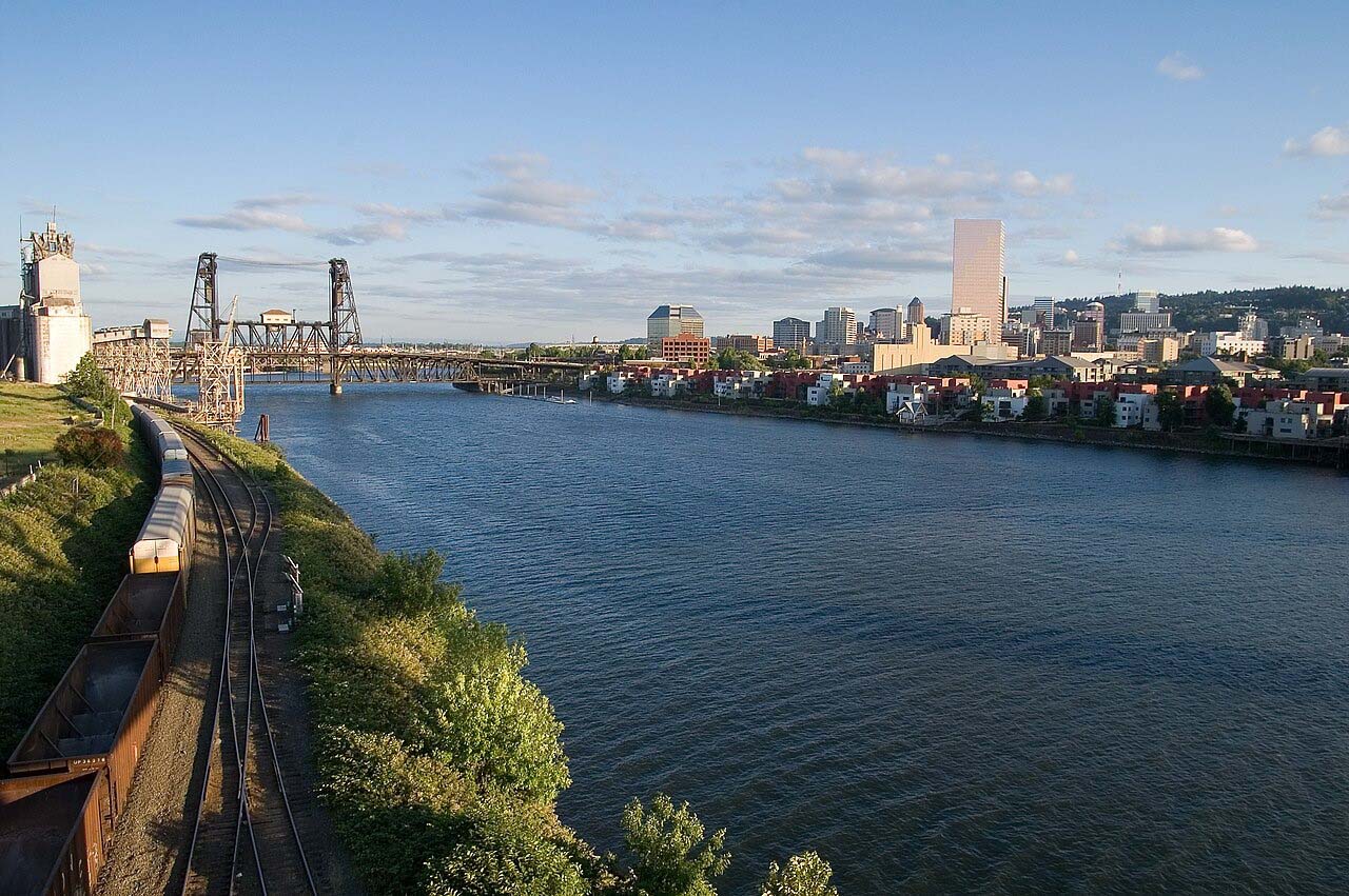 willamette_river_pdx Willamette River in Portland, Oregon