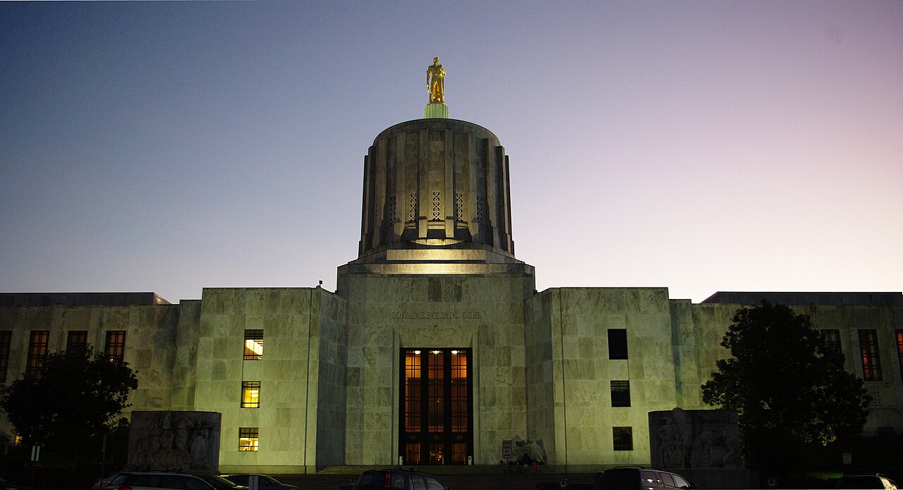 Oregon_Capitol_night Oregon Capital