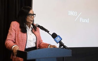 Portland Democrat Loretta Smith Proposes Letting Politicians Open Carry In Gun Free City Hall