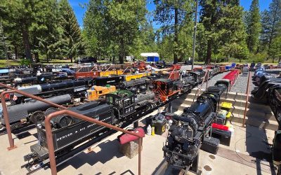 This Miniature Railroad Hidden In An Oregon Forest Is Unlike Anything You’ve Ever Seen