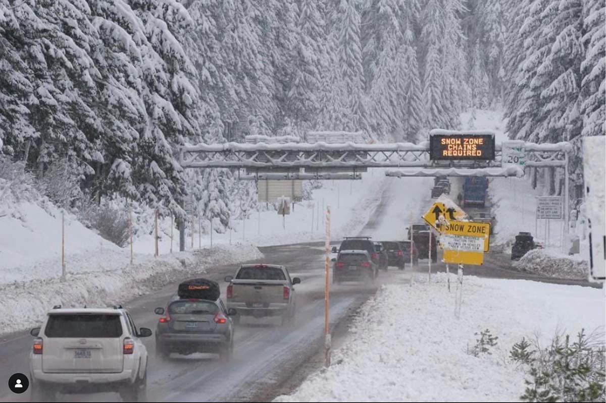 snow_chains_storm snow storm in Oregon