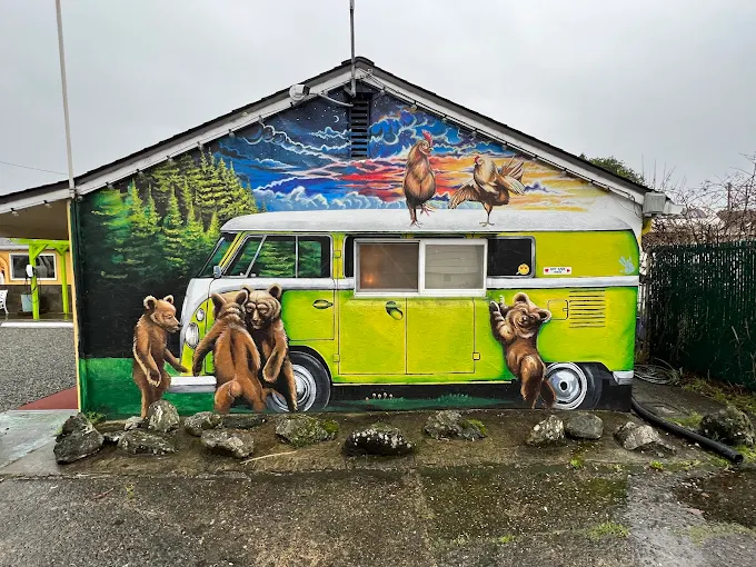 Itty Bitty Inn in North Bend, Oregon