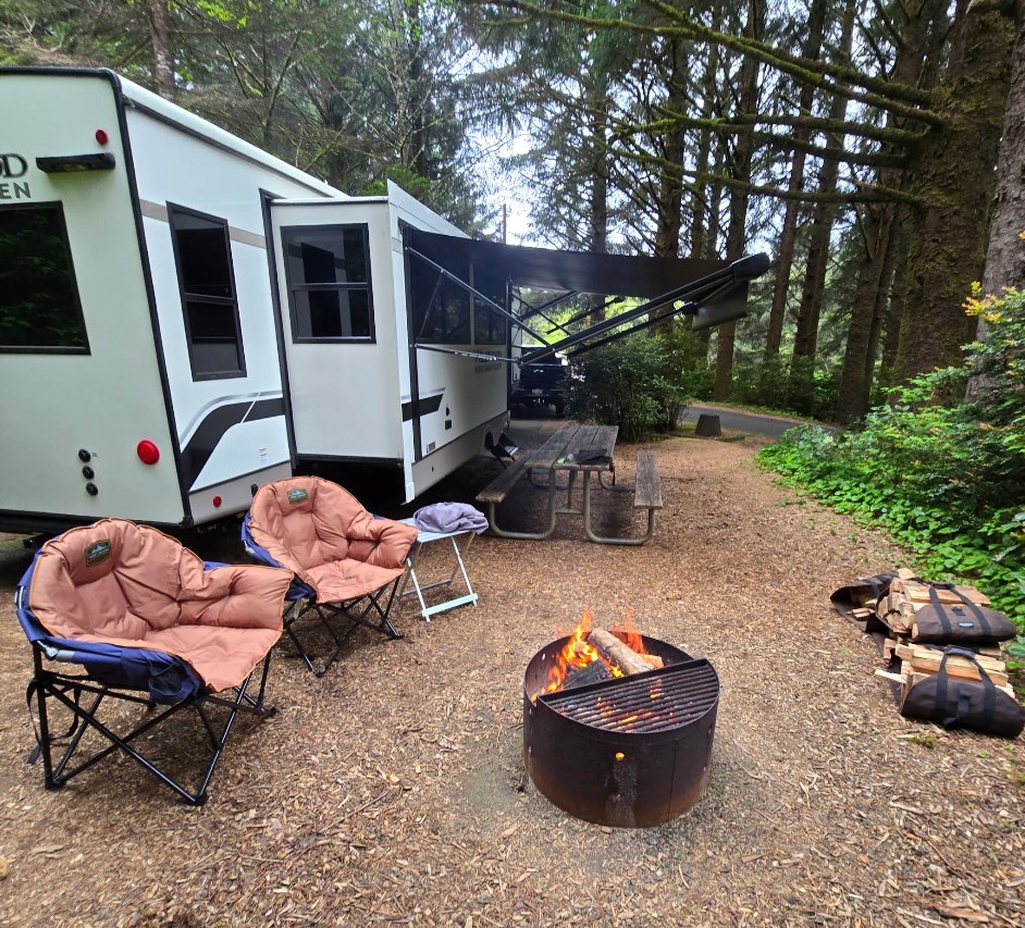 Carl G. Washburne State Park, Oregon Coast, PNW, Central Coast Beaches, hiking, whale watching, camping, RV sites, Yurts, Heceta Head, Cape Perpetua, Hobbit Trail, wildlife, pacific northwest, adventures, family fun, things to do, where to go, Yachats, Florence