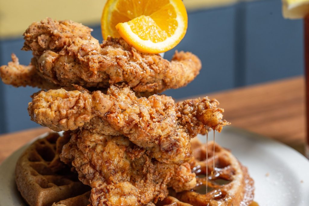 Screen Door Restaurant, Portland Oregon, Eastside, Where to Eat, Best Restaurants, Local Favorite, Fried Chicken and Waffles, Soul Food, Comfort Food, Southern Cooking, Barbecue, Brunch, Dinner, Breakfast, Northwest Fresh, Praline Bacon, Homemade Biscuits, Pie, Bloody Marys