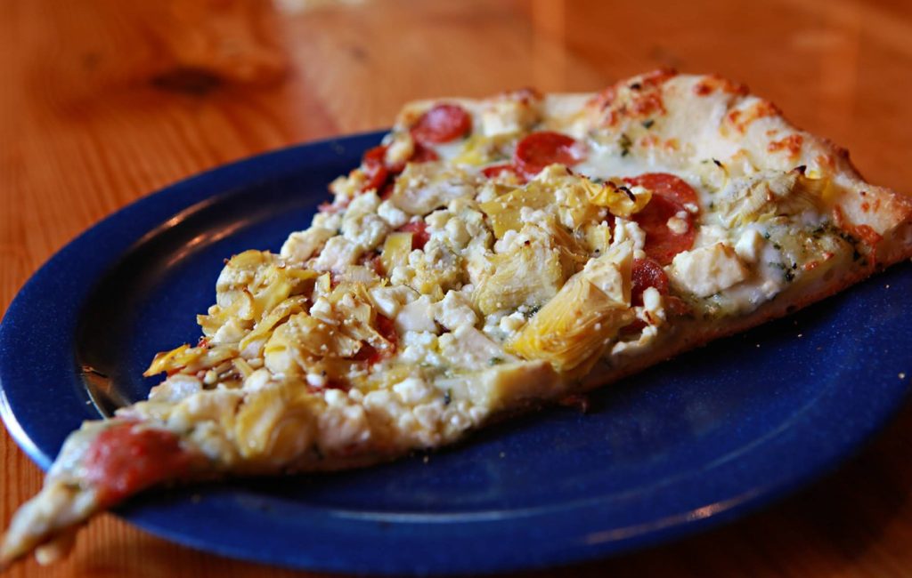 Kaleidoscope Pizzaria and Pub, Medford, Southern Oregon, Best Restaurants, Where to Eat, Unique Pies, Interesting Flavors, Grateful Dead Theme, Local Favorites, Full Bar, Family Friendly, By The Slice
