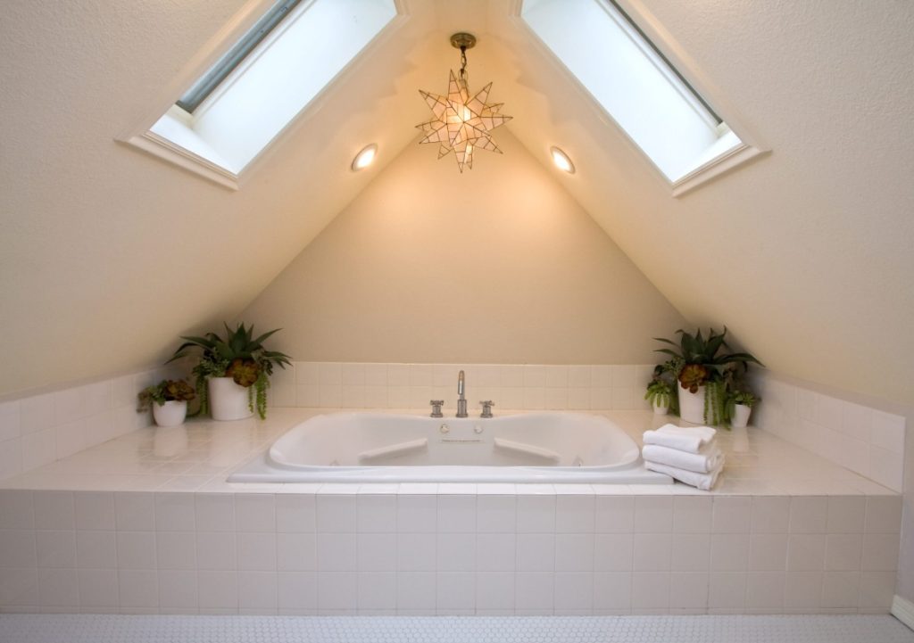 Lithia Springs Resort, Ashland, Southern Oregon, Natural Mineral Water, Soaking Pools, Wellness Spa, Wine Tasting, Wedding Venue, Romantic Getaways, Solo Adventure, Rest and Relaxation, Places To Stay, Best Hotels