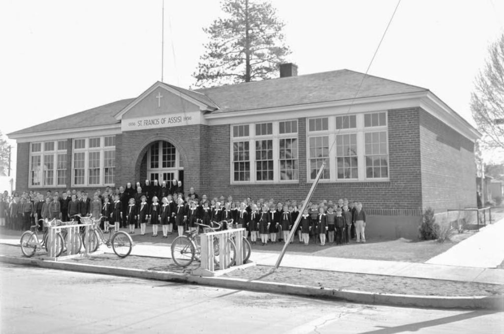 McMenamins Old St. Francis School, Bend, Central Oregon, Secret Hidden Bar, The Broom Closet, Treasure Hunt, History, Mysterious Places, Soaking Pool, Movie Theater, Best Restaurants, Things To Do, Places To Go, Where To Eat, Brewery, Hotel, Bond Street, Good Food, Beer, Vintage Photo