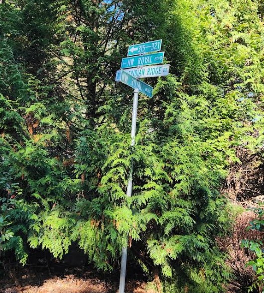 Willamette Stone, State Heritage Marker, Survey Marker, Base Line, Willamette Meridain, Portland West Hills, Oregon History, Washington State Heritage, Small Parks, Easy Forest Path, Mt. Calvary Cemetery, Stark Street Mile Markers, PDX Historical Site