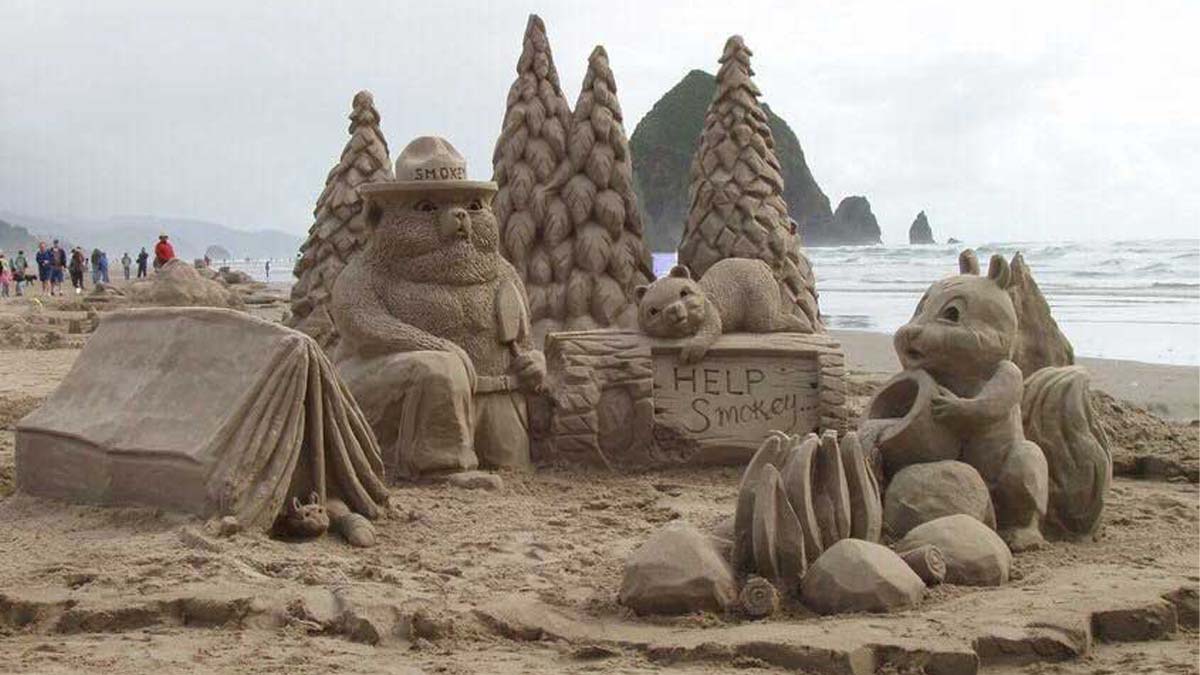 sand_castle_cannon_beach Cannon Beach Sand Castle Contest 2026