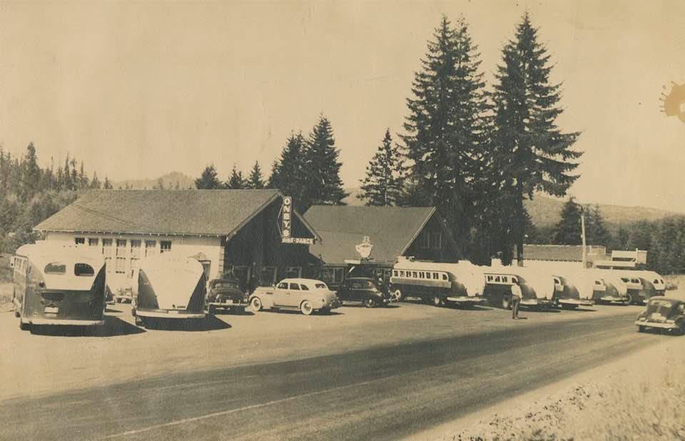 oney's pizza parlor, elsie oregon, coast range, paul bunyan, restaurants, landmarks, where to eat, road trips, seaside, astoria, cannon beach, nostalgia, history, vintage photos, family dining, giant lumberjack, sunset highway, 1940s
