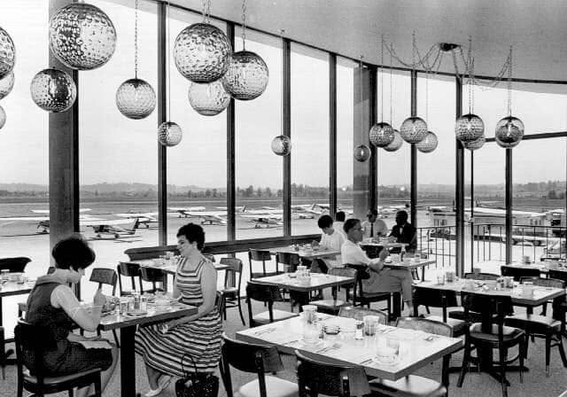 Flight Deck Restaurant, Salem Oregon Airport, Cool Places to Eat, Where to get lunch in Marion County, Aircraft, Spots Kids Love, Diners, Breakfast, Dinner, Watch Planes Take Off, Willamette Valley, Pacific Northwest, Vintage Photo, 1960s, Don's Airporter