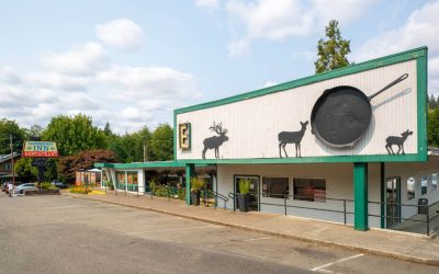 This Historic Sunset Highway Restaurant Has Been Feeding Oregon Coast Travelers Since 1939
