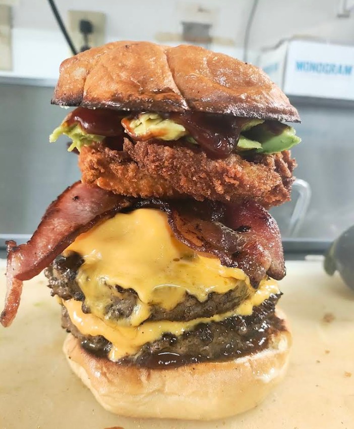 Snack Shack, Eugene Oregon, Old School, Comfort Food, Franklin Blvd, Willamette Valley, Where to Eat, Best Restaurants, Drive-In Vibes, Burgers, Fries, Milkshakes, Breakfast, Fish and Chips