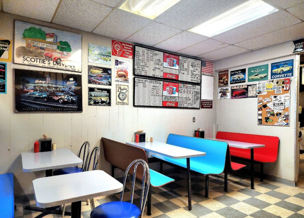 Scottie's Drive-In, Forest Grove, Oregon, Tualatin Valley, Old School Diners, Places To Eat, Restaurants, Burgers and Fries, Milkshakes, Ice Cream, Nostalgia, Mom and Pop