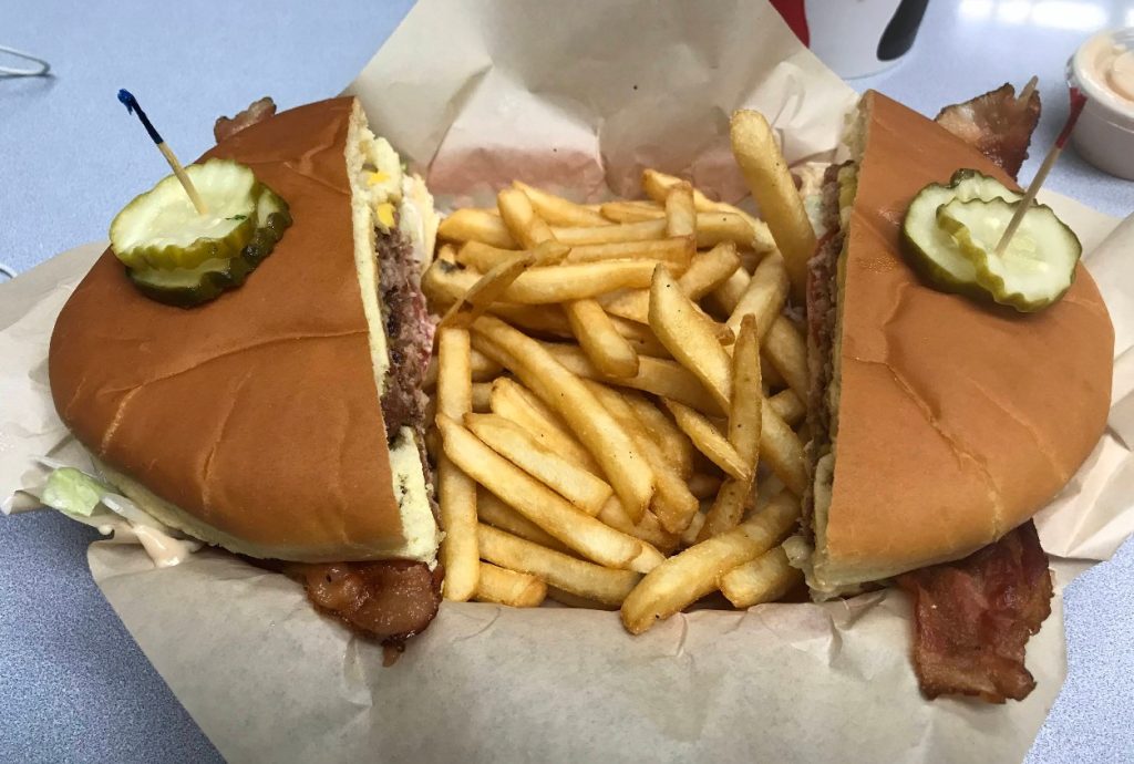 Scottie's Drive-In, Forest Grove, Oregon, Tualatin Valley, Old School Diners, Places To Eat, Restaurants, Burgers and Fries, Milkshakes, Ice Cream, Nostalgia, Mom and Pop