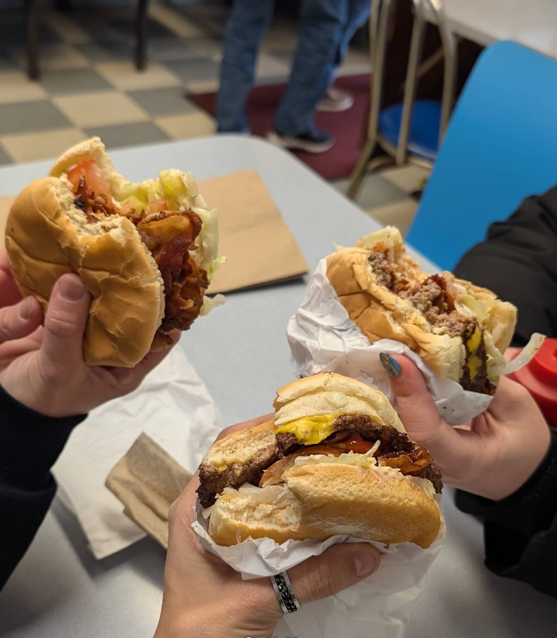 Scottie's Drive-In, Forest Grove, Oregon, Tualatin Valley, Old School Diners, Places To Eat, Restaurants, Burgers and Fries, Milkshakes, Ice Cream, Nostalgia, Mom and Pop