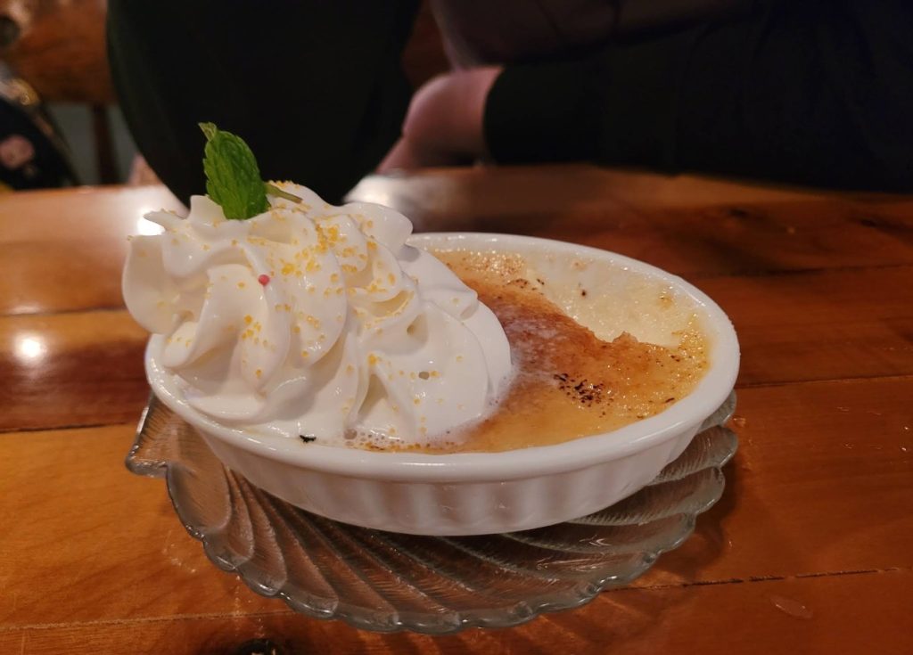 big fish cafe, reedsport, oregon coast, umpqua river, where to eat, best restaurants, old coast guard ship, fresh seafood, clam chowder, fish and chips, truffle fries, desert, waterfront views, oregon dunes, pacific northwest, dining