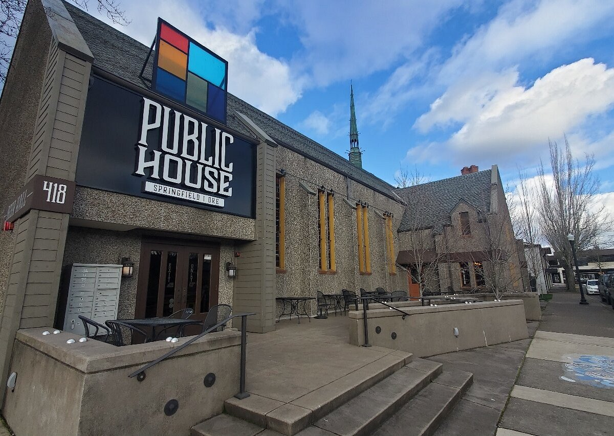 download Public House in Springfield, Oregon