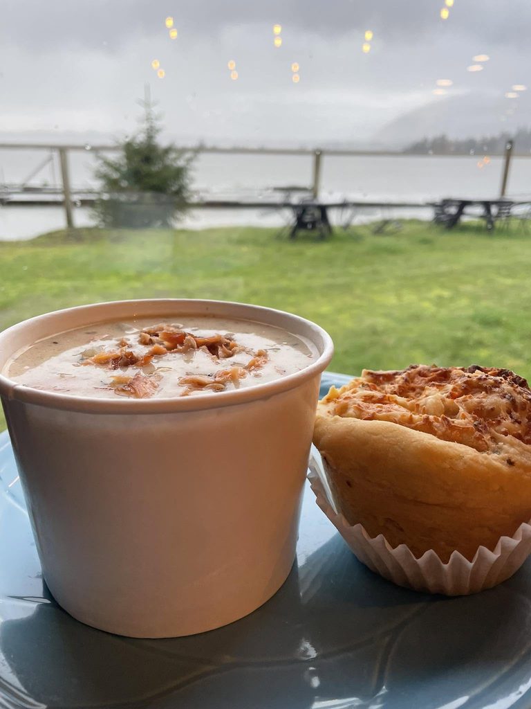 Neahkahnie Smoke House, Wheeler, Oregon Coast, Northern, Tillamook County, Best Smoked Salmon, Jerky, Baked Goods, Fresh Seafood, Wild Caught, Salmon Collars, Great Clam Chowder, Cheeses, Pie, Restaurants, Where to Eat, Places To Go, Road Trips, Top Rated, Family Owned, Support Local