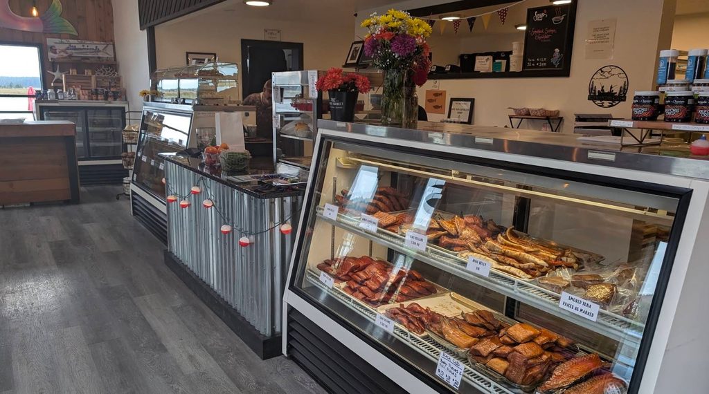 Neahkahnie Smoke House, Wheeler, Oregon Coast, Northern, Tillamook County, Best Smoked Salmon, Jerky, Baked Goods, Fresh Seafood, Wild Caught, Salmon Collars, Great Clam Chowder, Cheeses, Pie, Restaurants, Where to Eat, Places To Go, Road Trips, Top Rated, Family Owned, Support Local