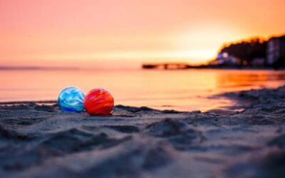 50 Glass Treasures Will Be Hidden Along the Oregon Coast This Halloween Weekend